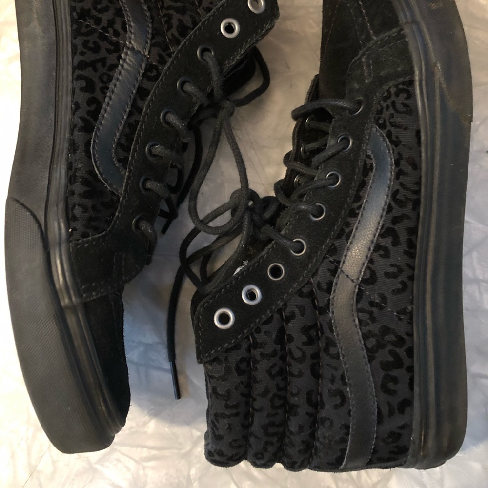 Vans sk8-Hi, size 8W, 6.5M
